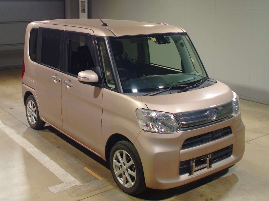 2016 Daihatsu Tanto LA600S[2]