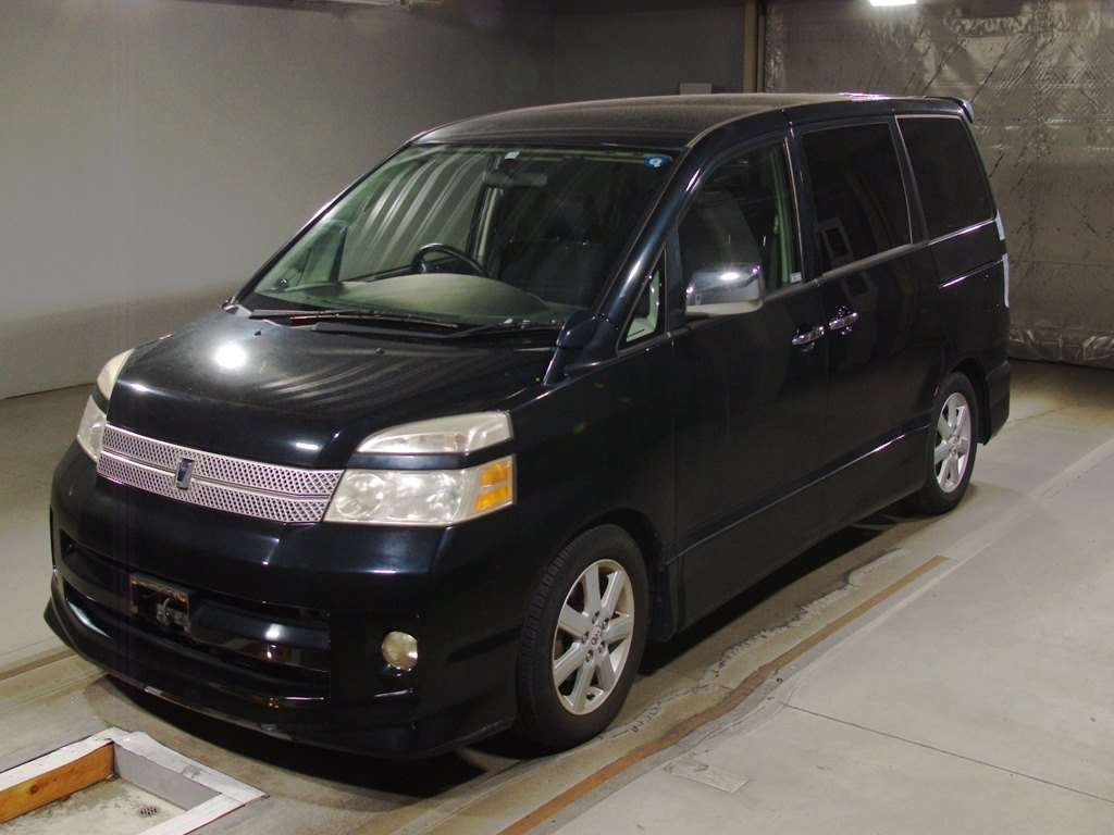 2005 Toyota Voxy AZR65G[0]