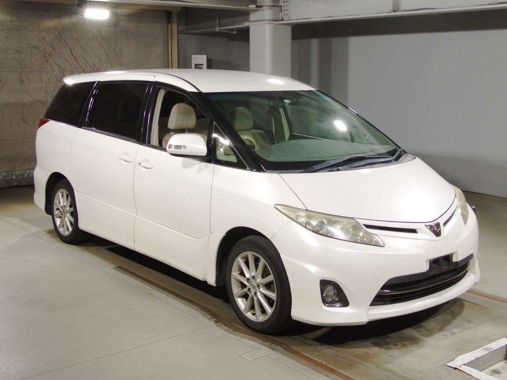 2009 Toyota Estima ACR50W[2]