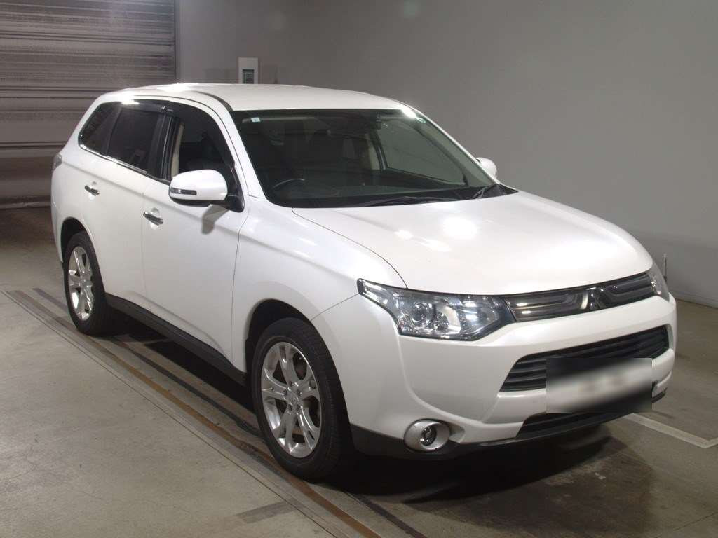 2013 Mitsubishi Outlander GF8W[2]