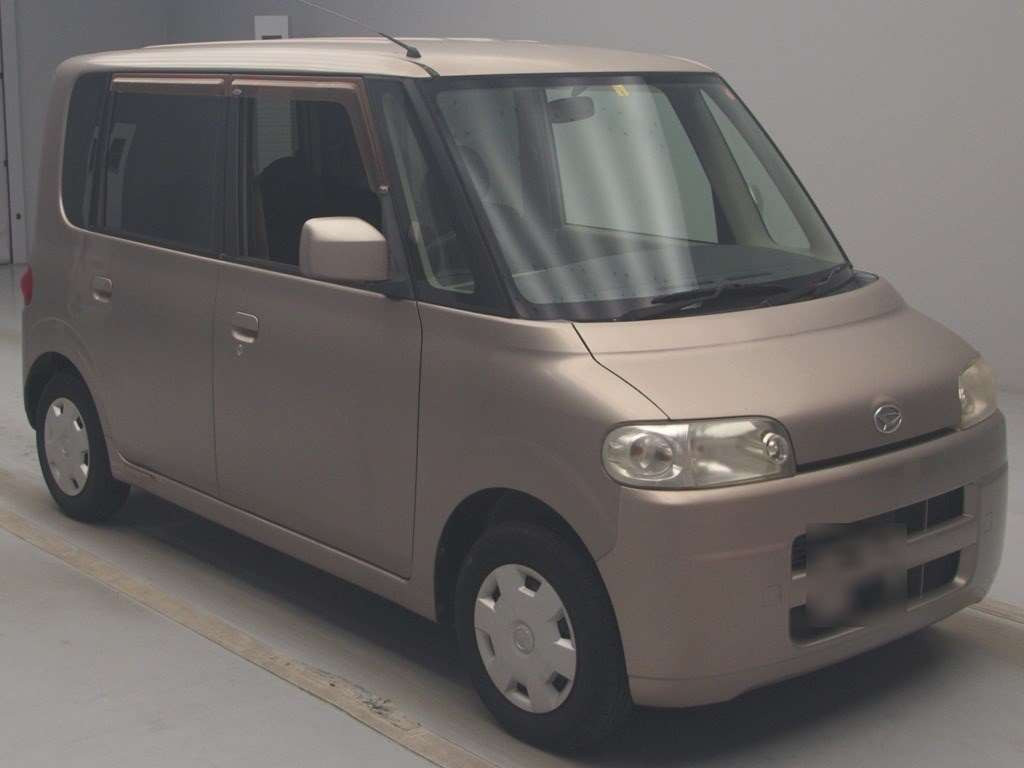 2004 Daihatsu Tanto L350S[2]