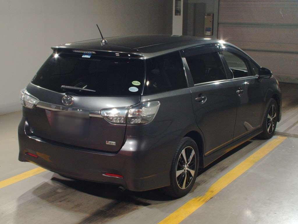 2012 Toyota Wish ZGE20W[1]