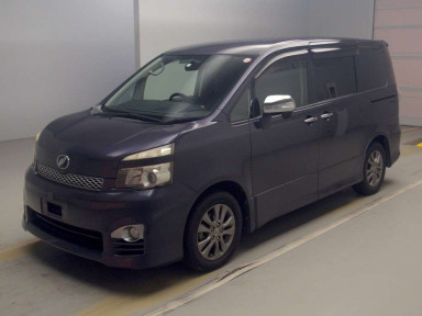 2011 Toyota Voxy