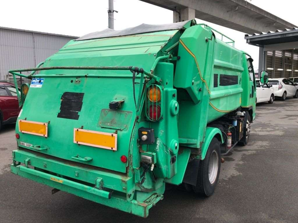 2001 Isuzu Elf Truck NPR72GDR[1]