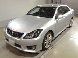 2012 Toyota Crown