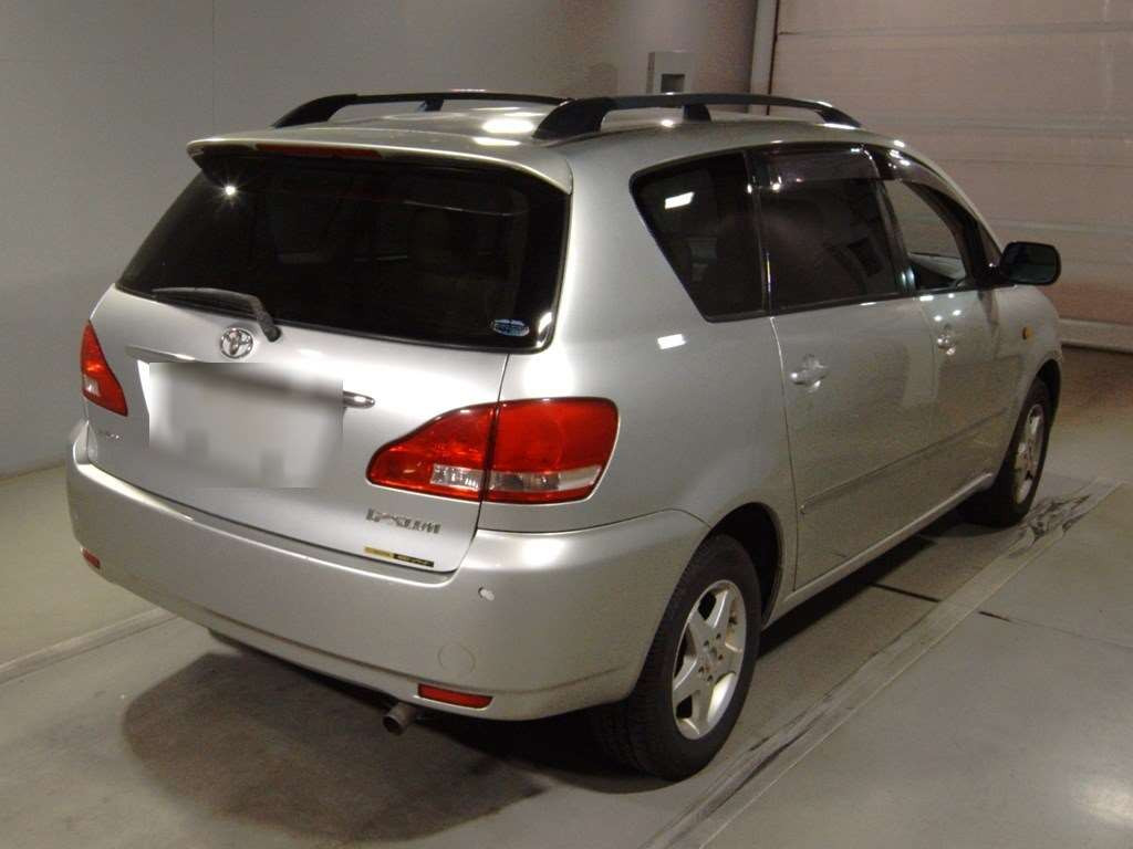 2001 Toyota Ipsum ACM26W[1]