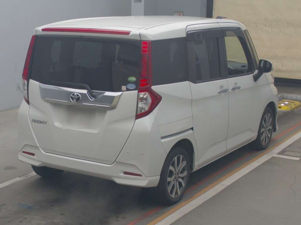 2019 Toyota Roomy M900A[1]