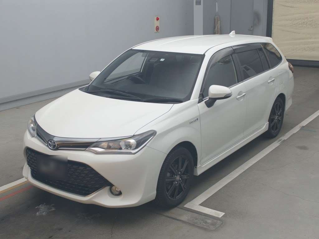 2015 Toyota Corolla Fielder NKE165G[0]