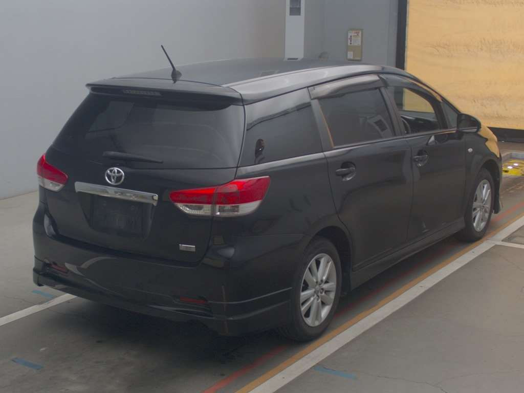 2009 Toyota Wish ZGE20W[1]