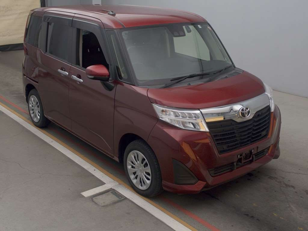 2019 Toyota Roomy M900A[2]