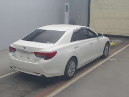 2013 Toyota Mark X