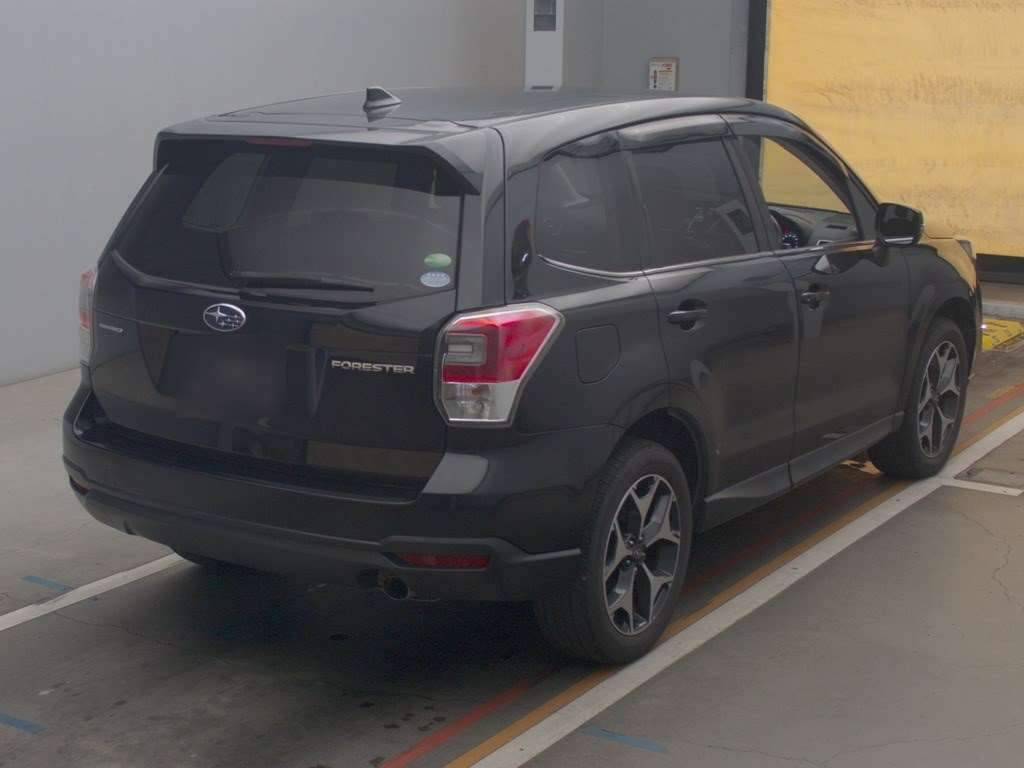 2017 Subaru Forester SJ5[1]