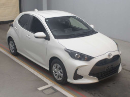 2021 Toyota YARIS