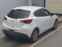 2017 Mazda Demio