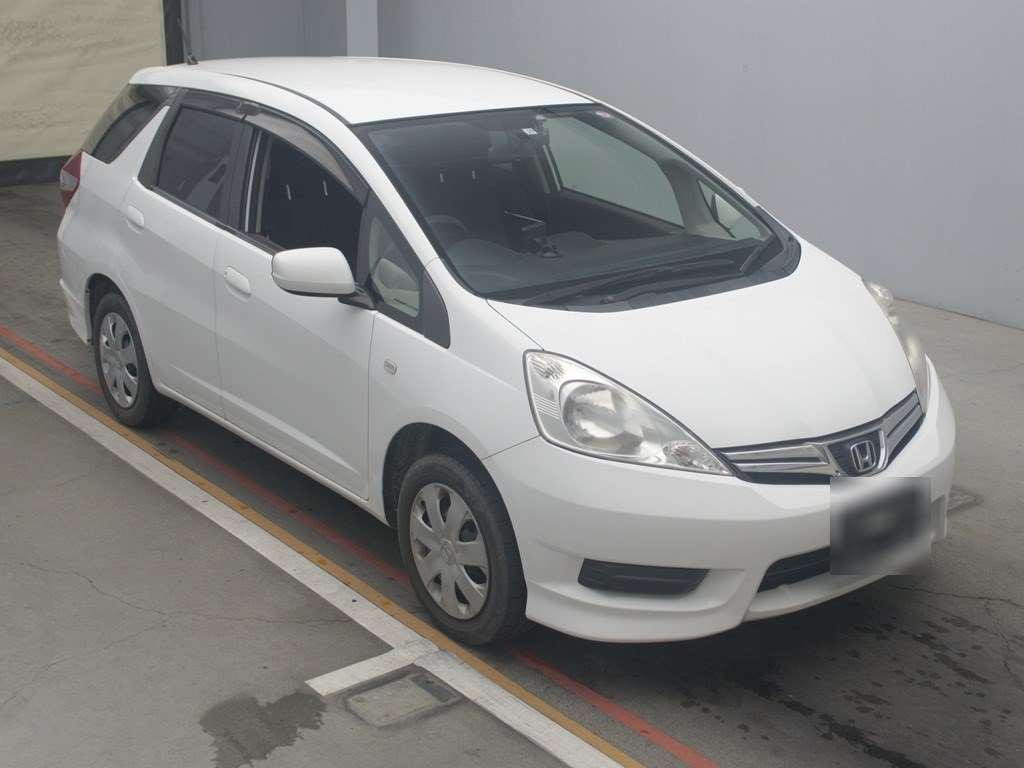 2011 Honda Fit Shuttle GG8[2]