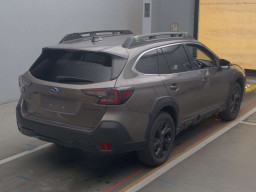 2023 Subaru Legacy Outback