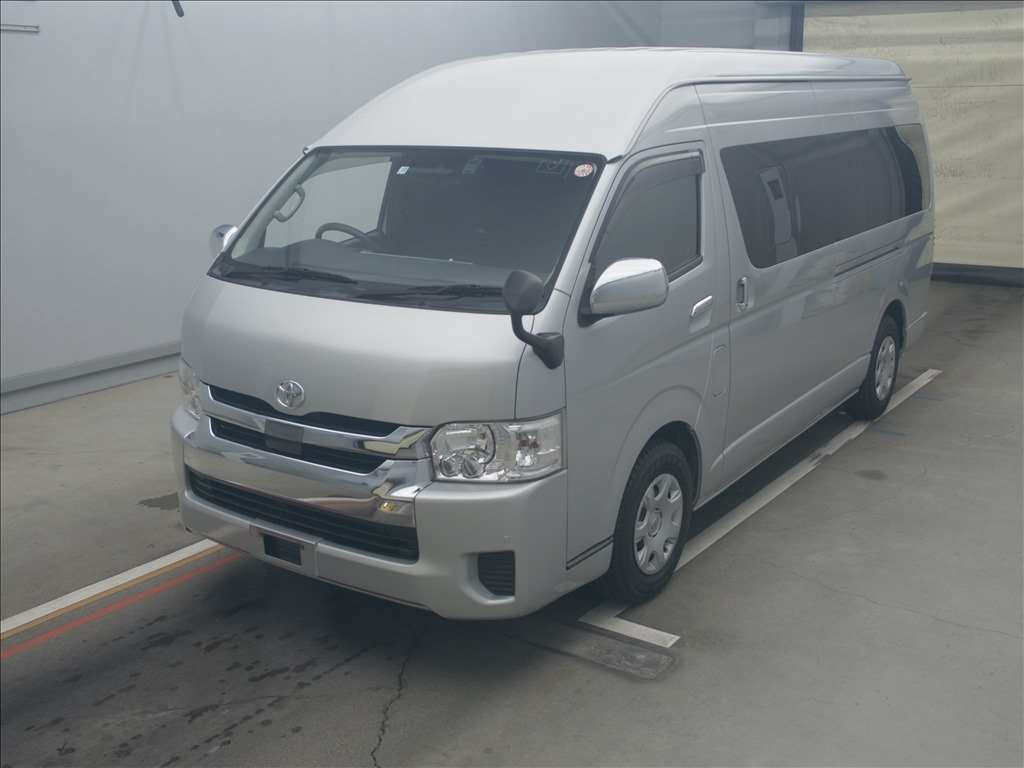 2019 Toyota Hiace Wagon TRH224W[0]