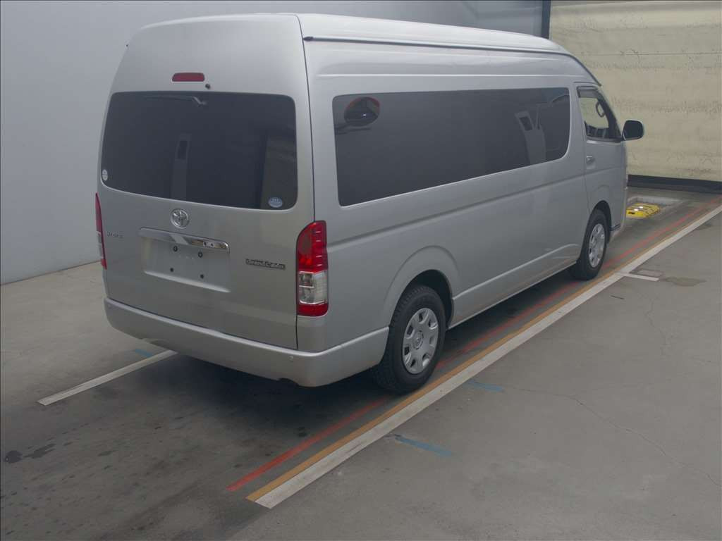 2019 Toyota Hiace Wagon TRH224W[1]