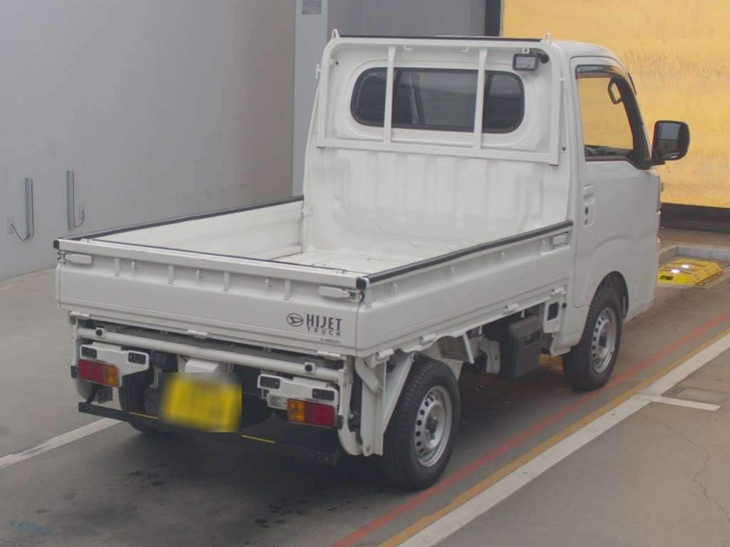 2022 Daihatsu Hijet Truck S510P[1]