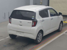 2019 Daihatsu Mira es