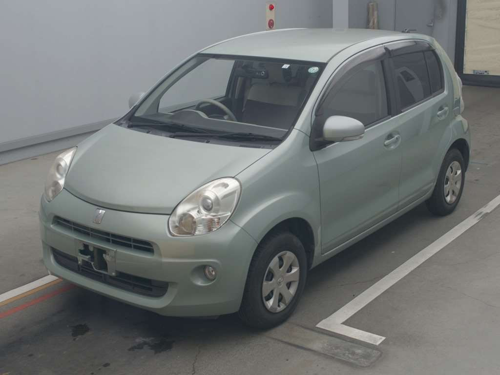 2011 Toyota Passo KGC30[0]