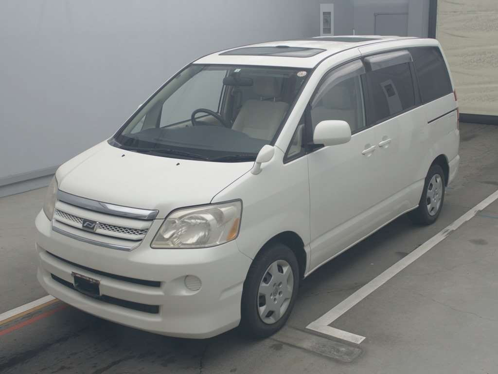 2006 Toyota Noah AZR60G[0]