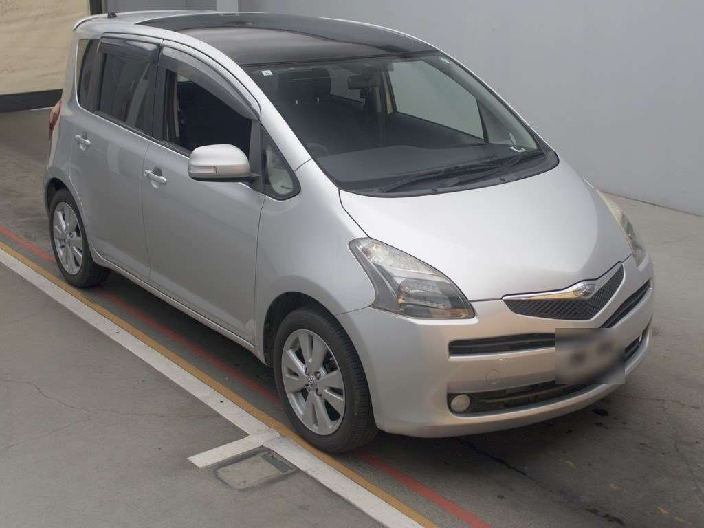 2007 Toyota Ractis NCP100[2]