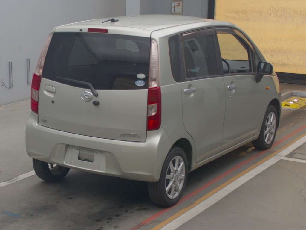 2011 Daihatsu Move LA100S[1]