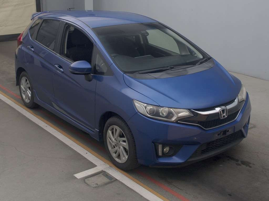 2016 Honda Fit GK3[2]