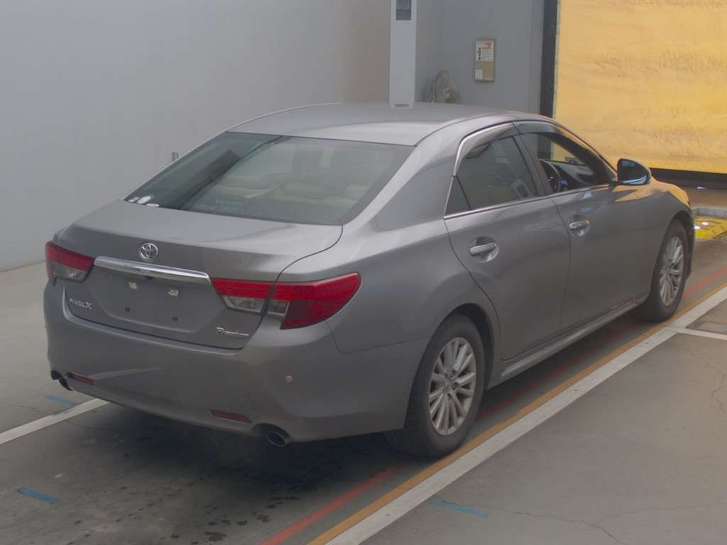 2014 Toyota Mark X GRX130[1]