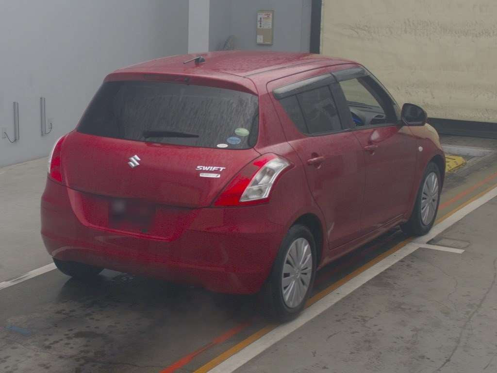 2013 Suzuki Swift ZC72S[1]