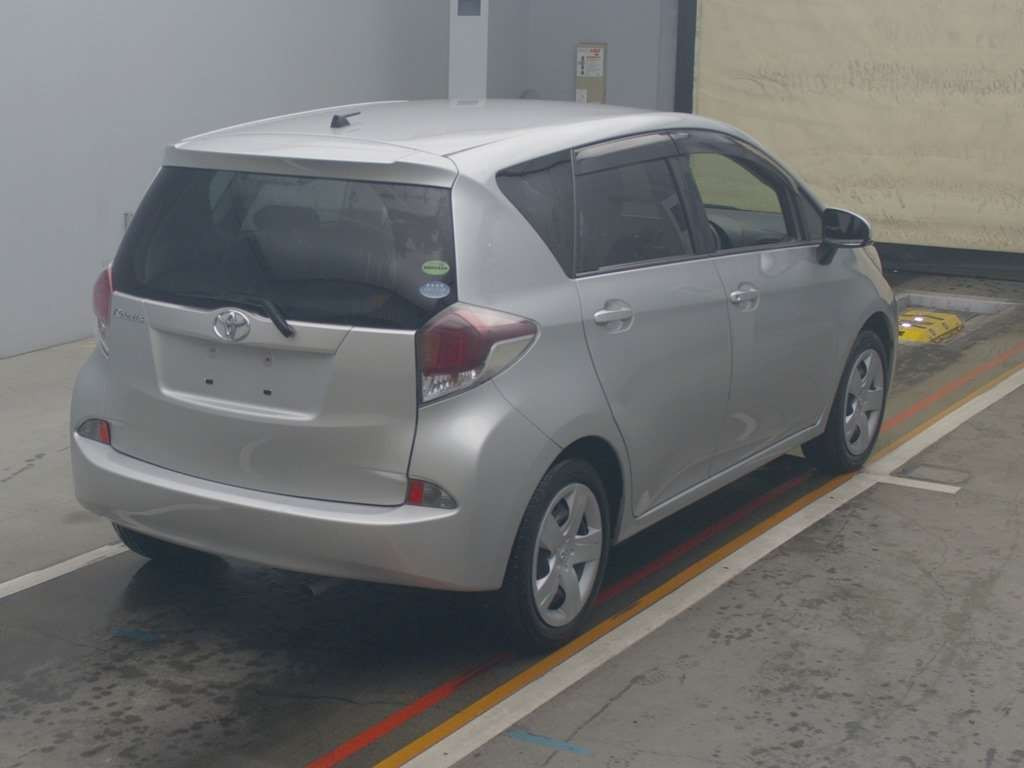 2016 Toyota Ractis NSP120[1]