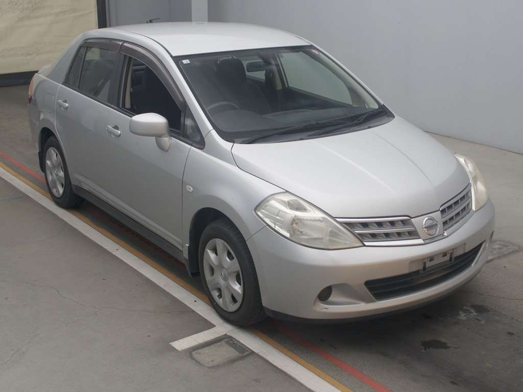 2008 Nissan Tiida Latio SC11[2]