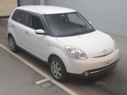 2007 Mazda Verisa