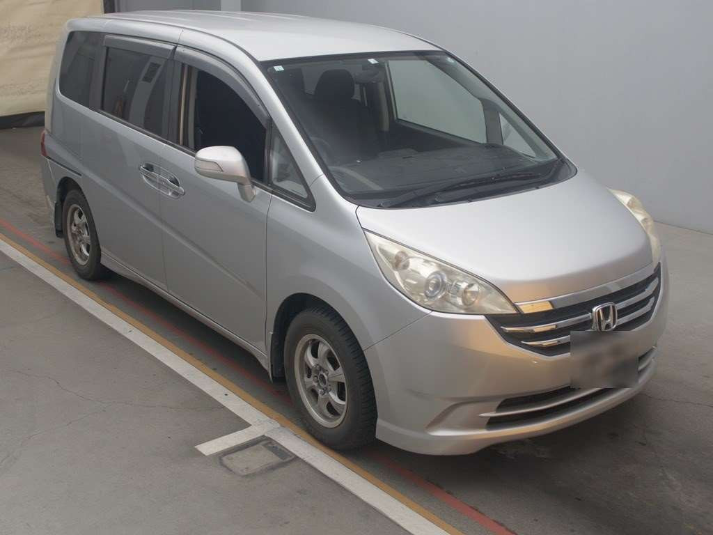 2008 Honda Step WGN RG1[2]