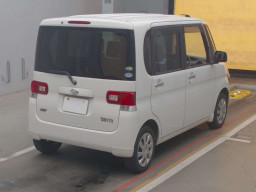 2012 Daihatsu Tanto