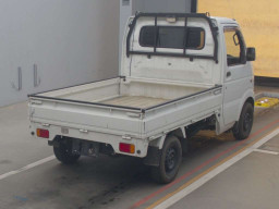 2005 Mazda Scrum Truck