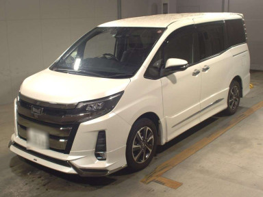 2017 Toyota Noah