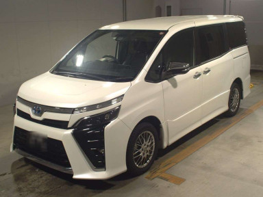 2021 Toyota Voxy