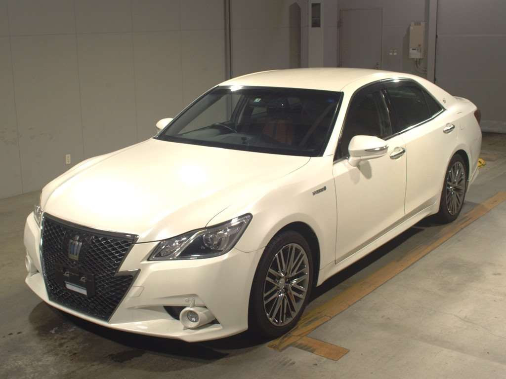 2013 Toyota Crown Hybrid AWS210[0]