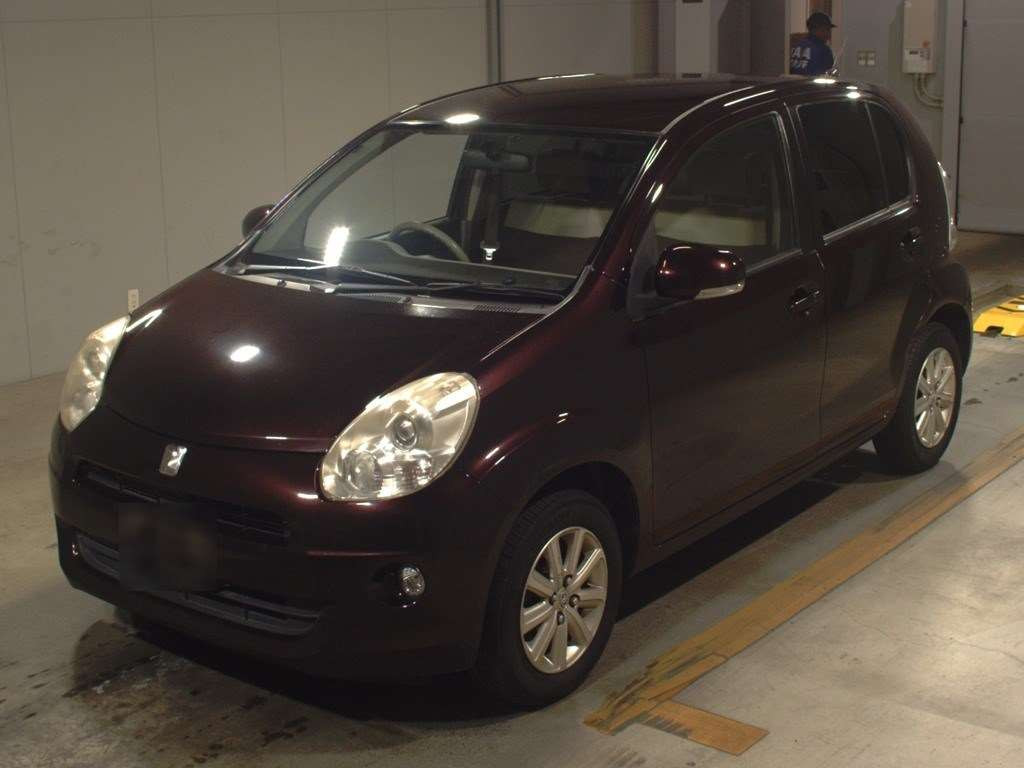 2011 Toyota Passo NGC30[0]