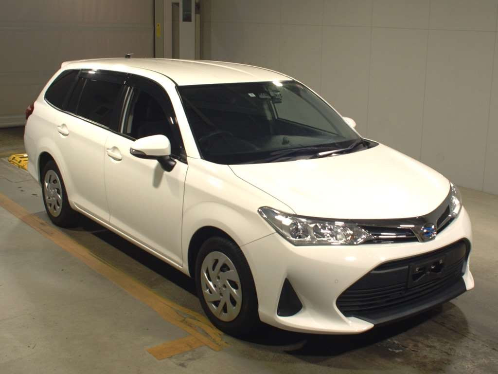 2021 Toyota Corolla Fielder NKE165G[2]