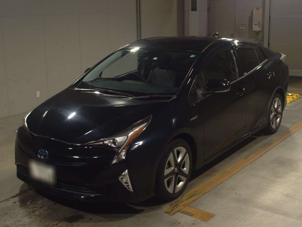 2016 Toyota Prius ZVW50[0]