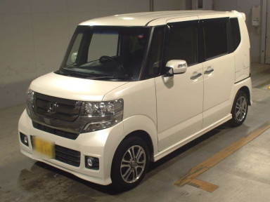 2016 Honda N-BOX CUSTOM