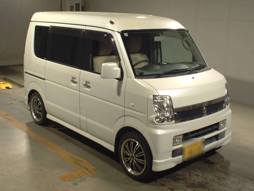 2013 Suzuki Every Wagon DA64W[2]