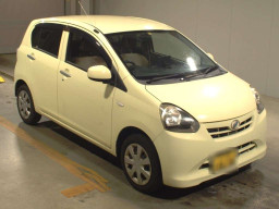 2012 Daihatsu Mira es