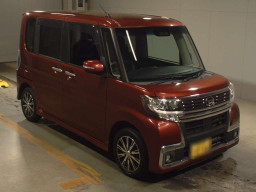 2017 Daihatsu Tanto Custom