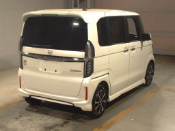 2018 Honda N-BOX CUSTOM