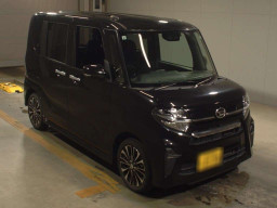 2019 Daihatsu Tanto Custom