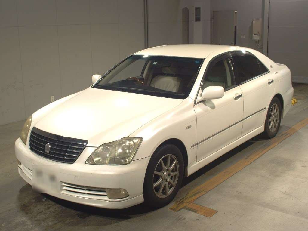 2005 Toyota Crown GRS180[0]